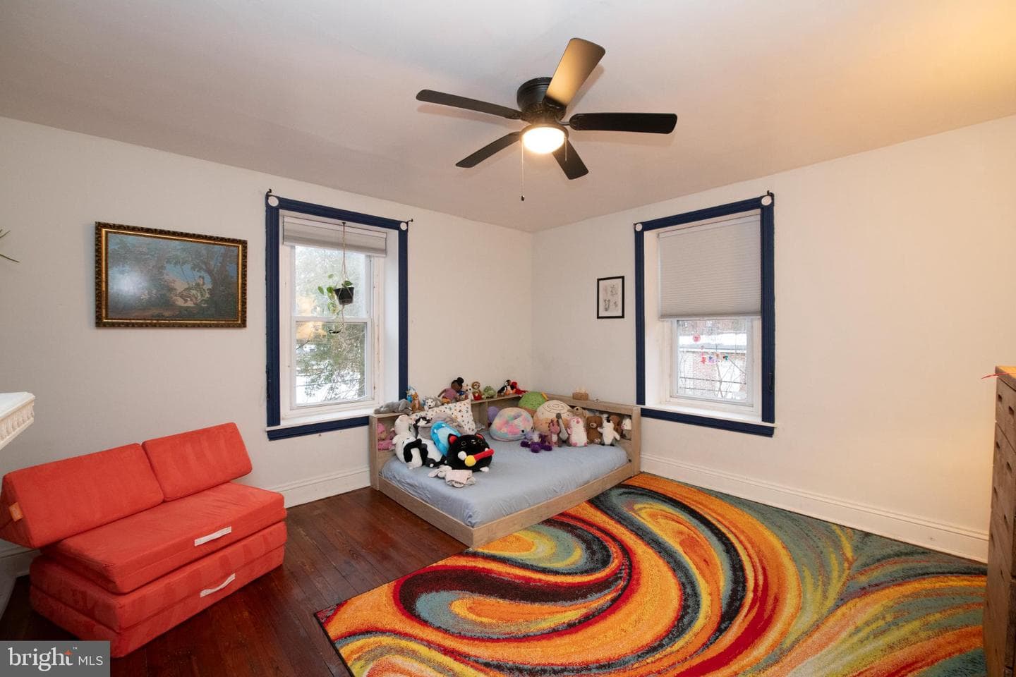 114 E Upsal Street photo 34