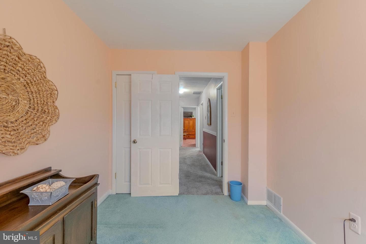 8202 Solly Place photo 24