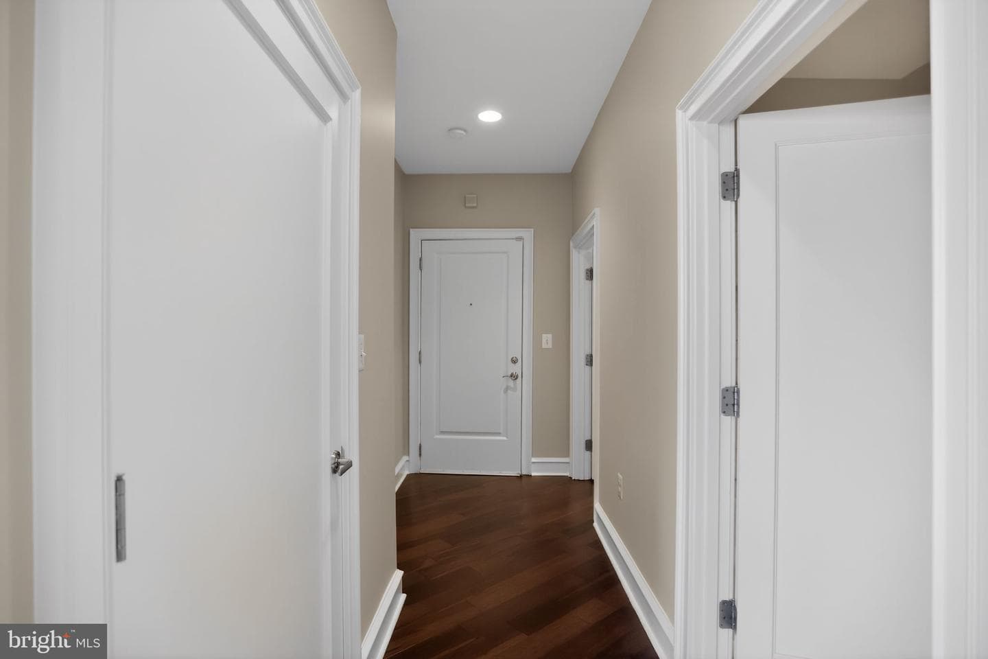 201 N 8th Street #512 photo 17