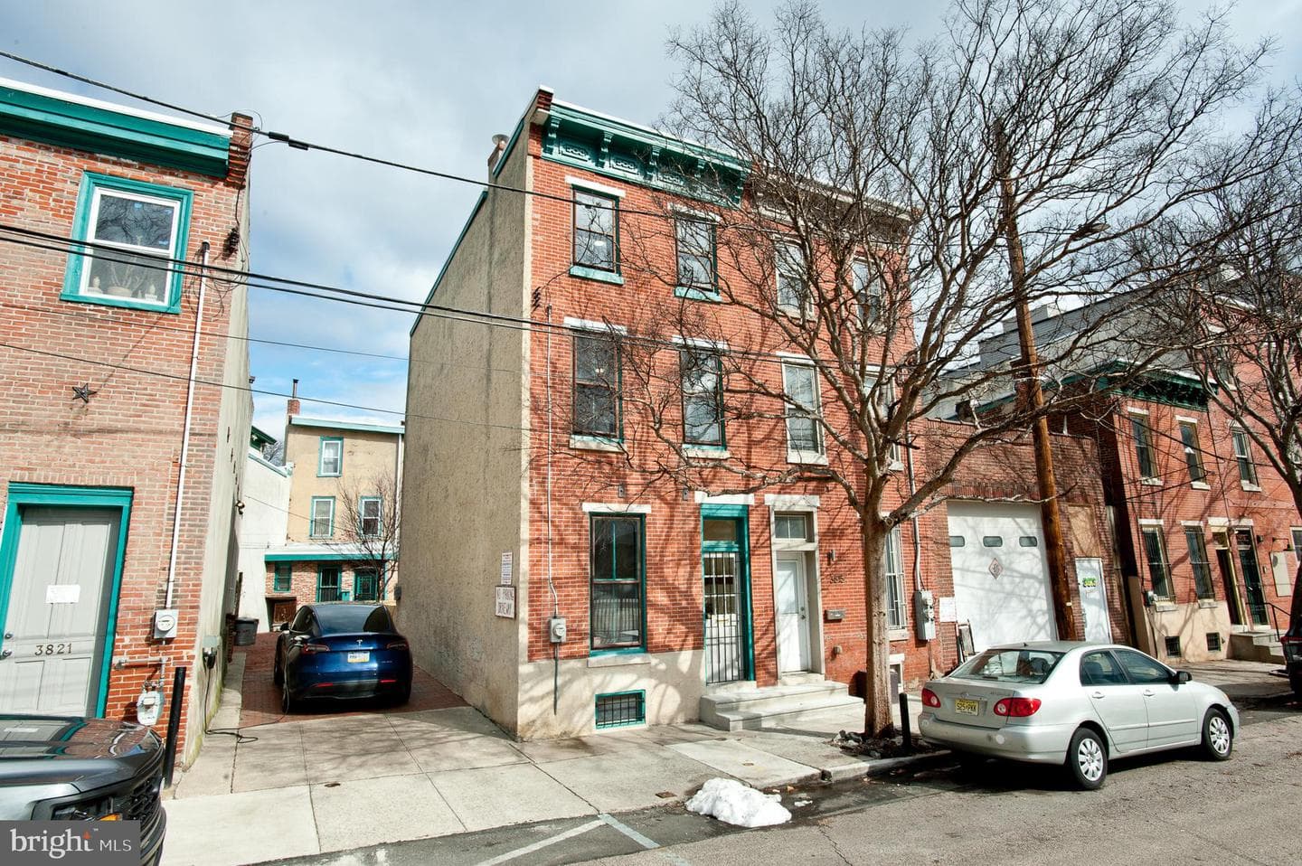 3817 Pearl Street