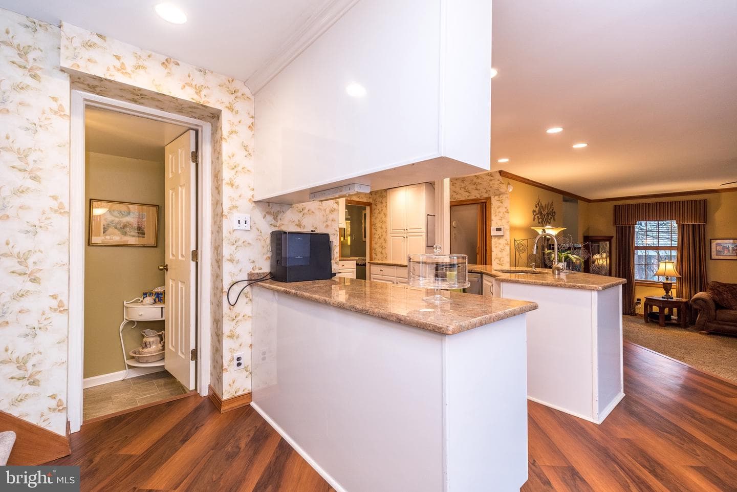 412 Forest Hills Avenue photo 25