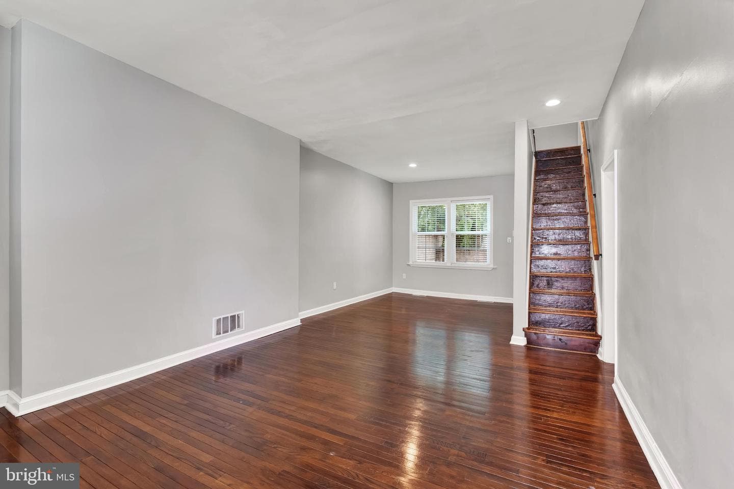2718 Folsom Street photo 8