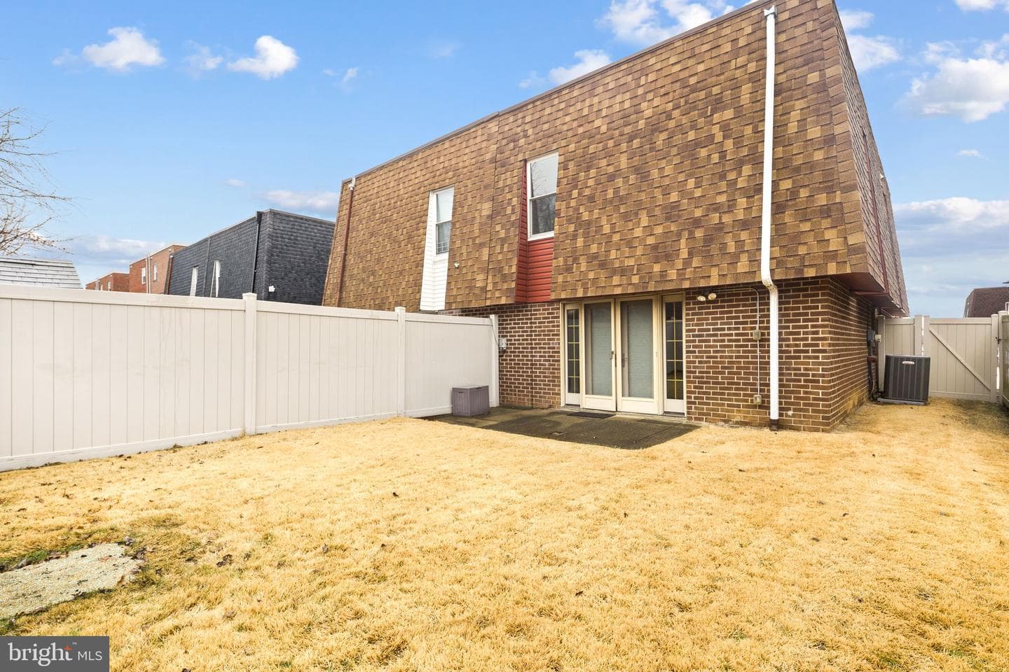9838 Bonner Street photo 27