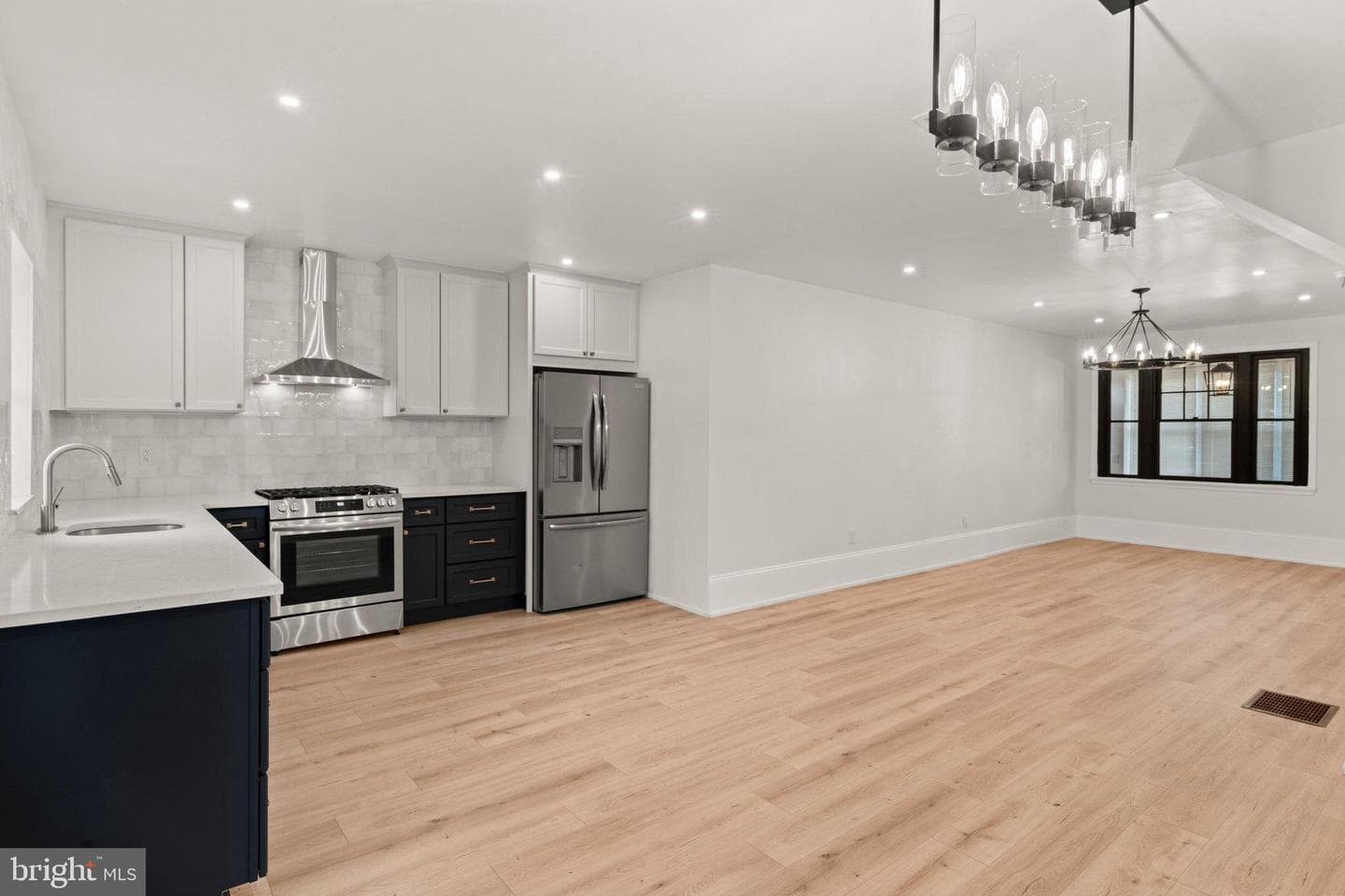 1744 Fillmore Street photo 10