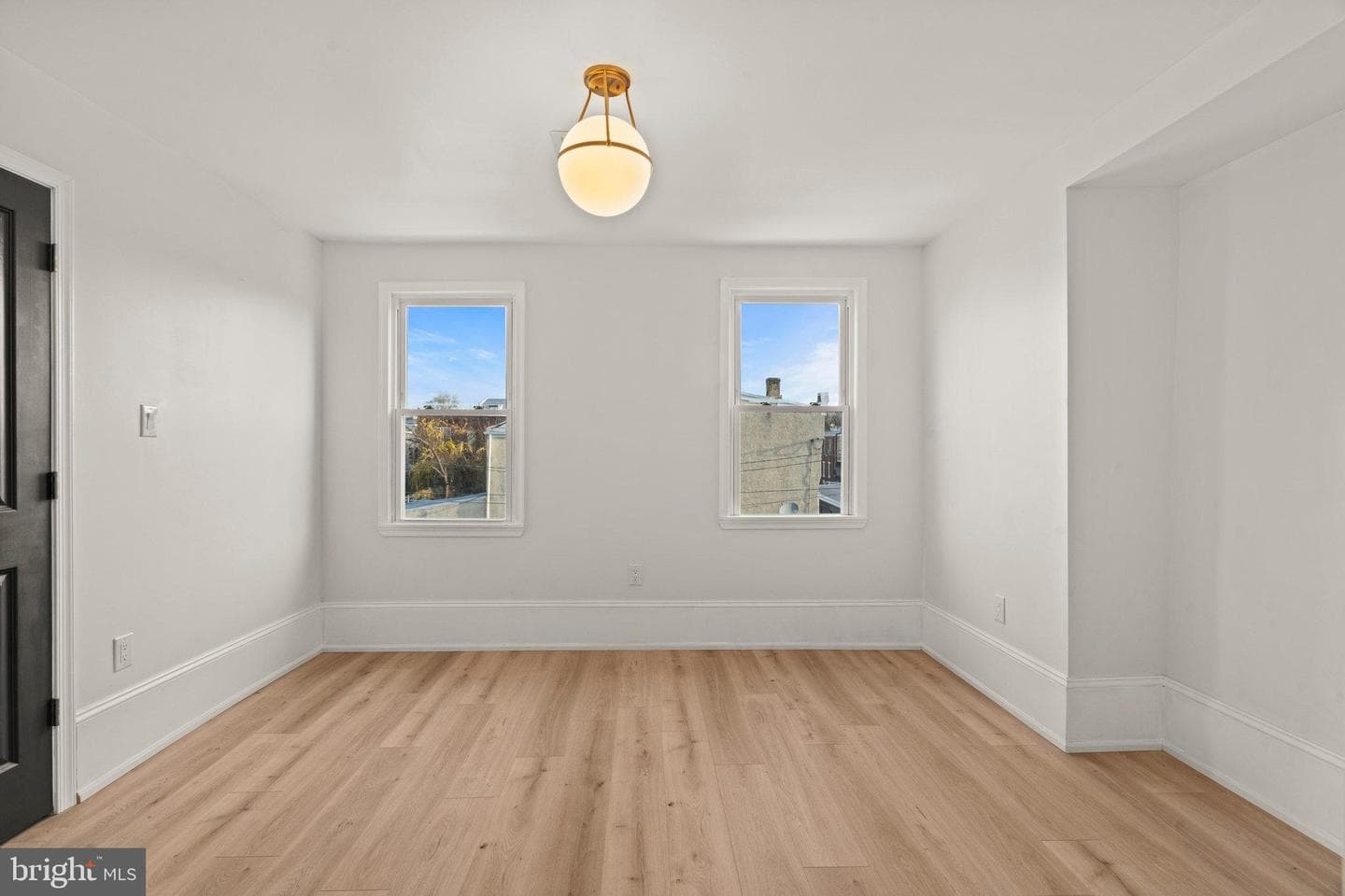 1744 Fillmore Street photo 30