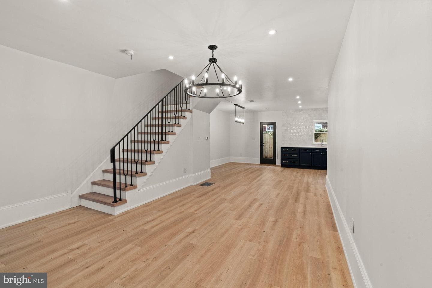 1744 Fillmore Street photo 4