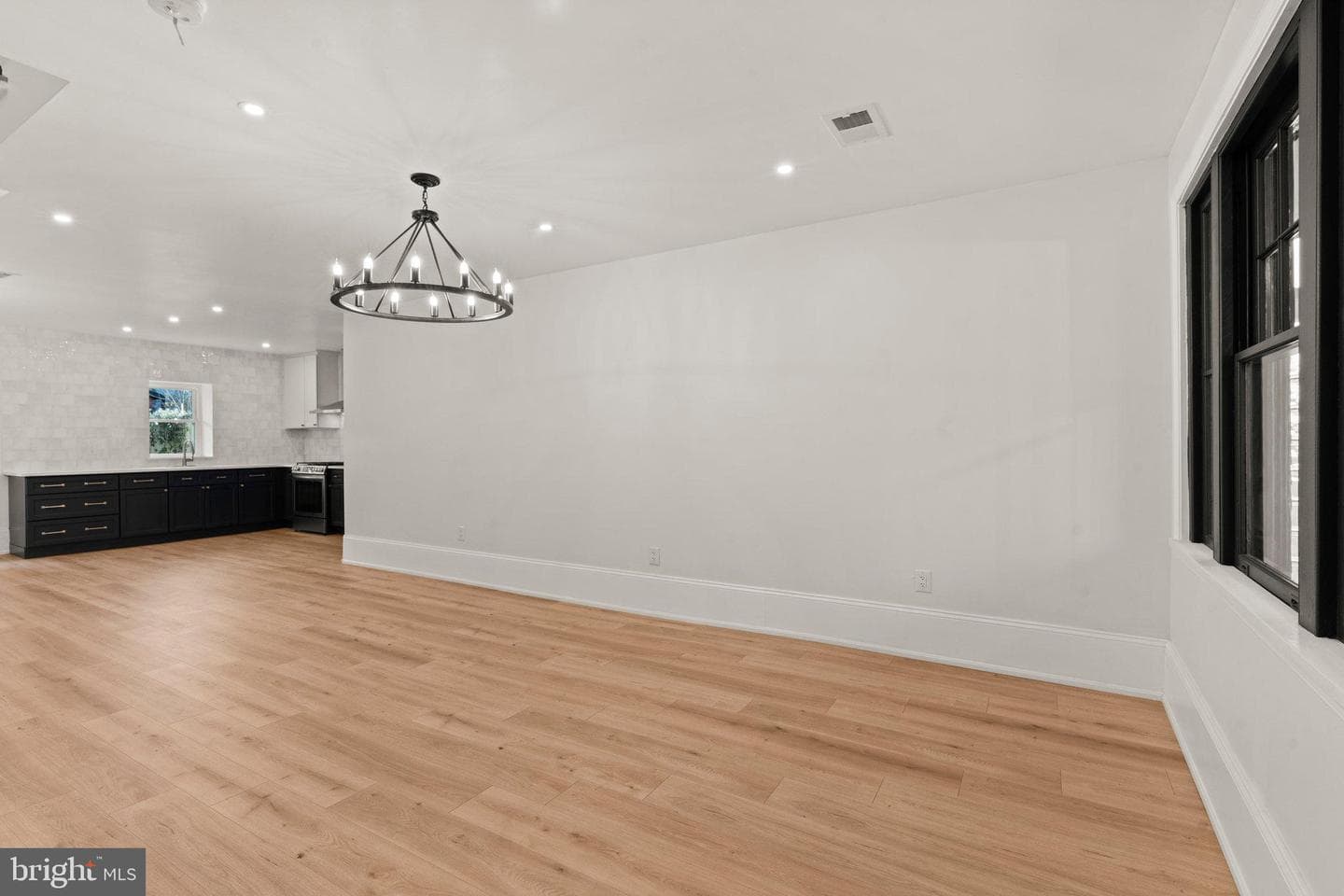 1744 Fillmore Street photo 5
