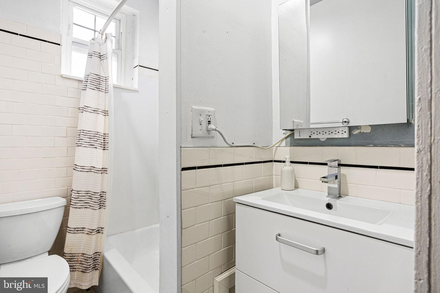 634 Cross Street photo 12