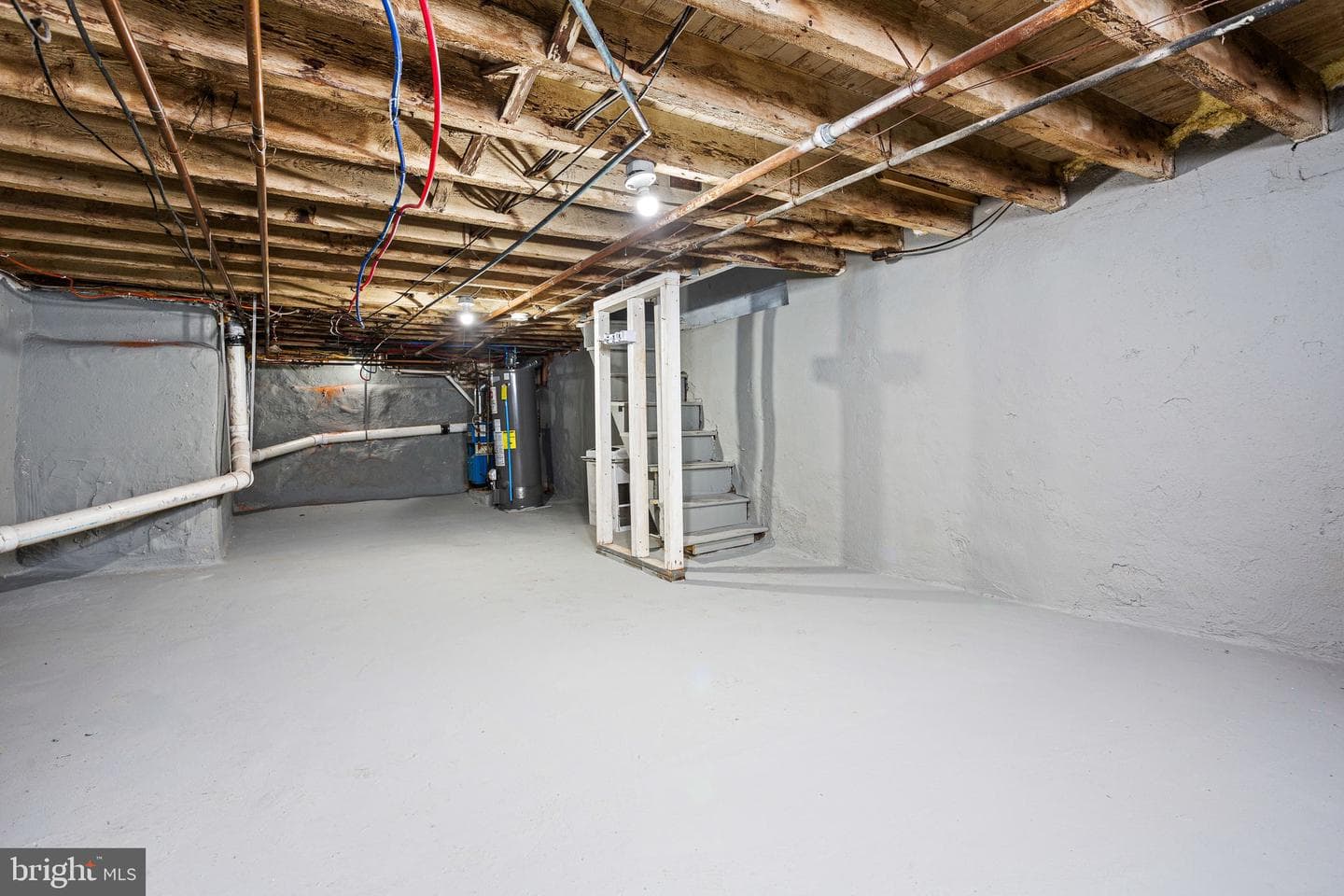 634 Cross Street photo 19