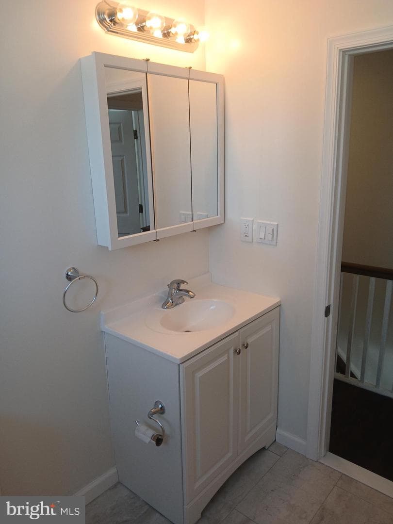 630 E Price Street photo 12