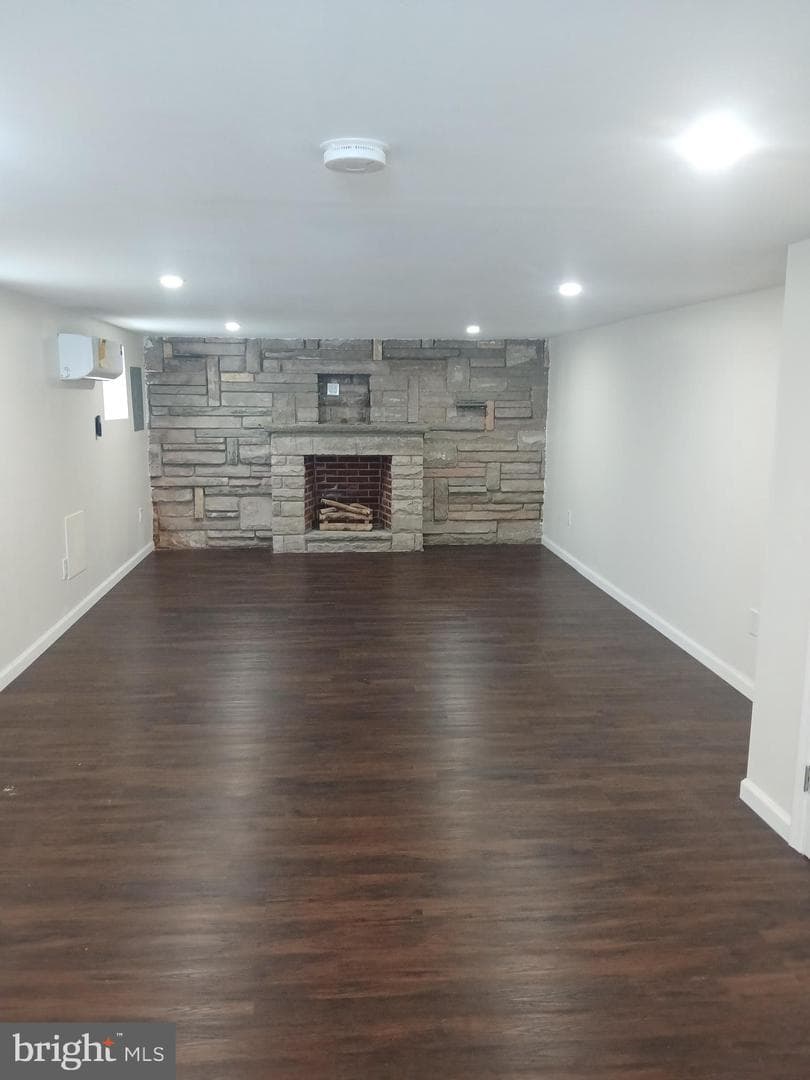 630 E Price Street photo 23