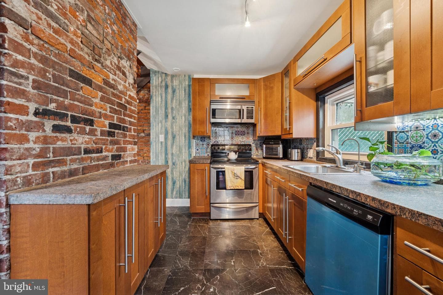 1632 Brown Street photo 12