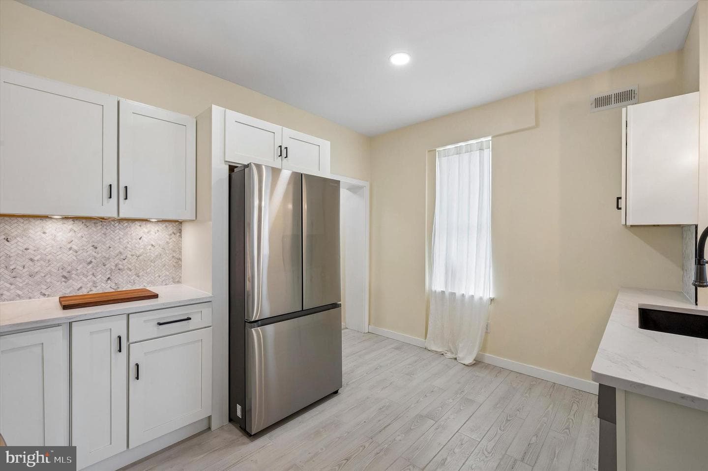 1468 N Wanamaker Street photo 13