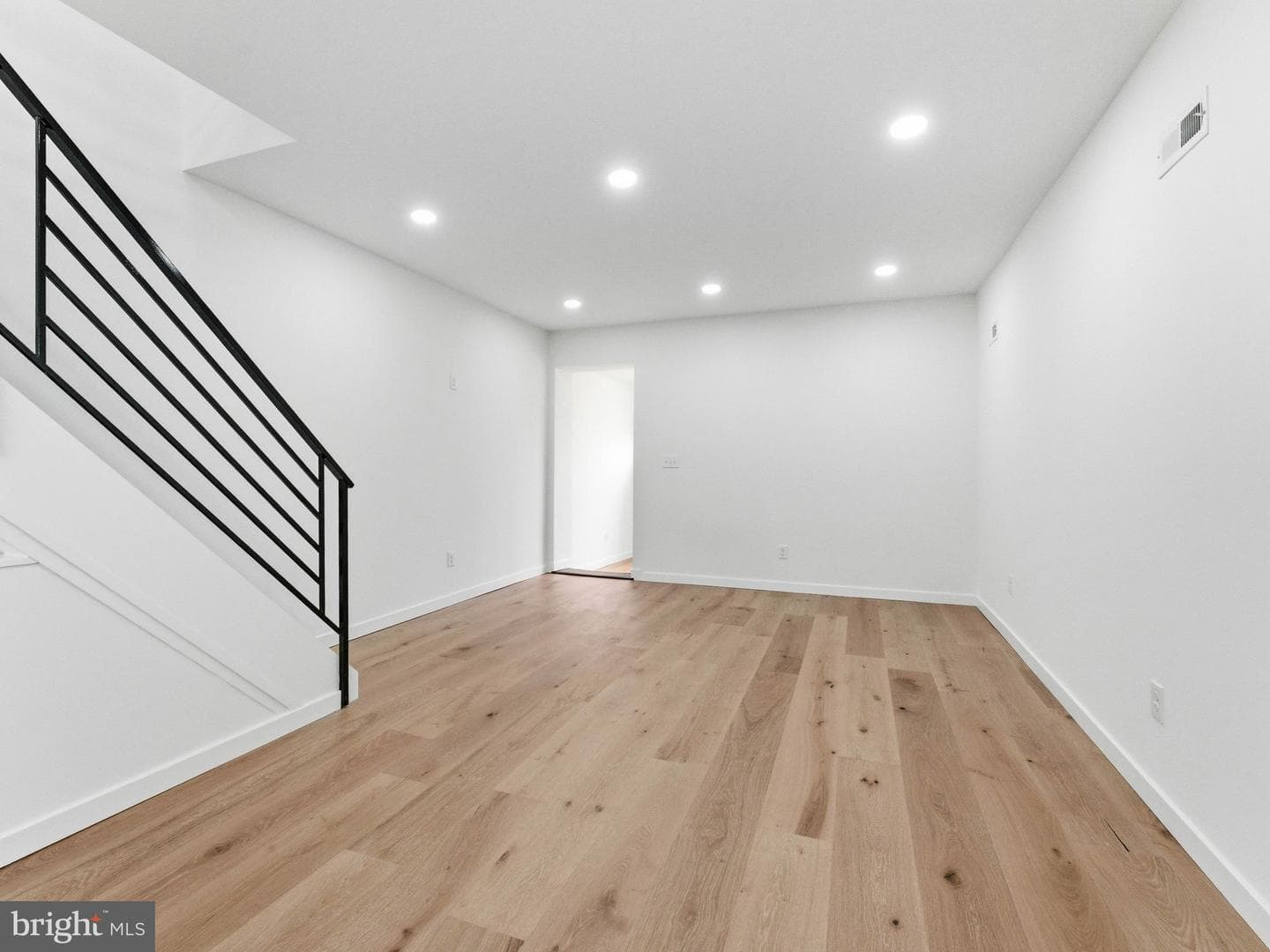 1618 N 59th Street photo 8