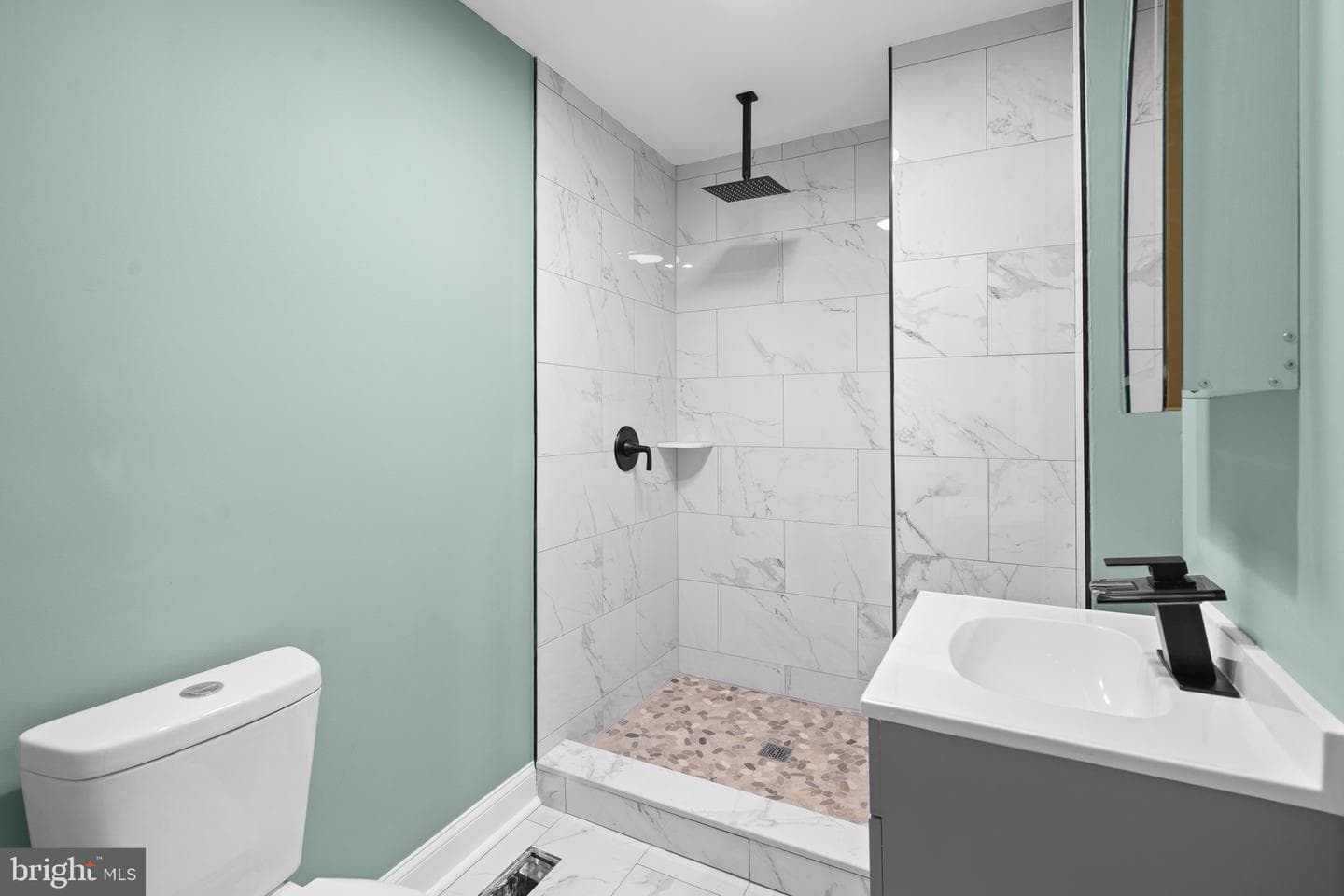 5611 Stewart Street photo 15