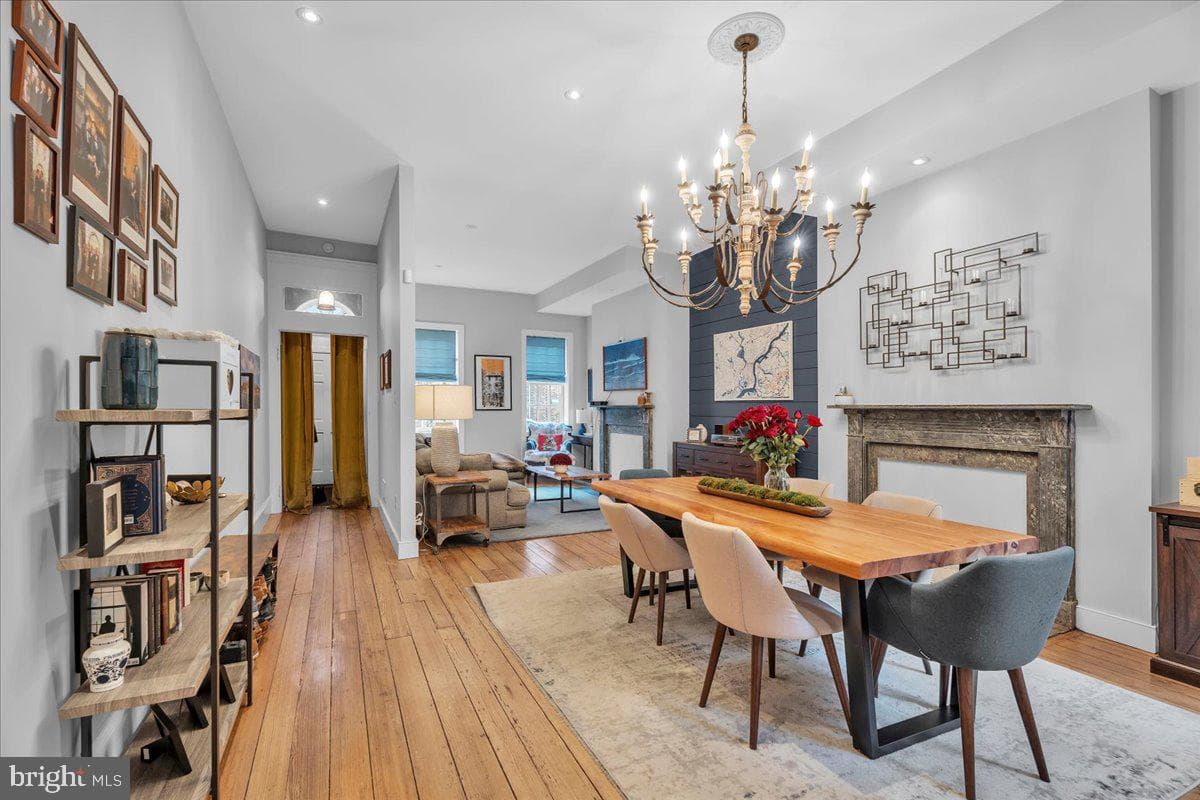 503 Fairmount Avenue, Philadelphia