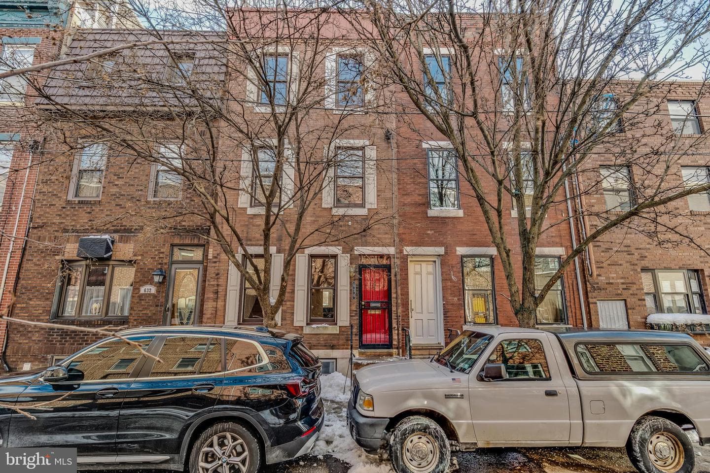 634 Kimball Street photo 1