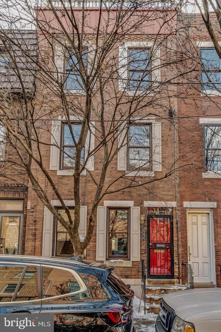 634 Kimball Street photo 2