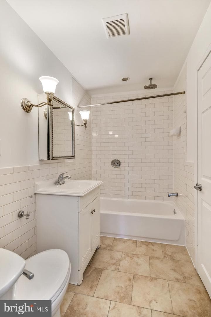 634 Kimball Street photo 24