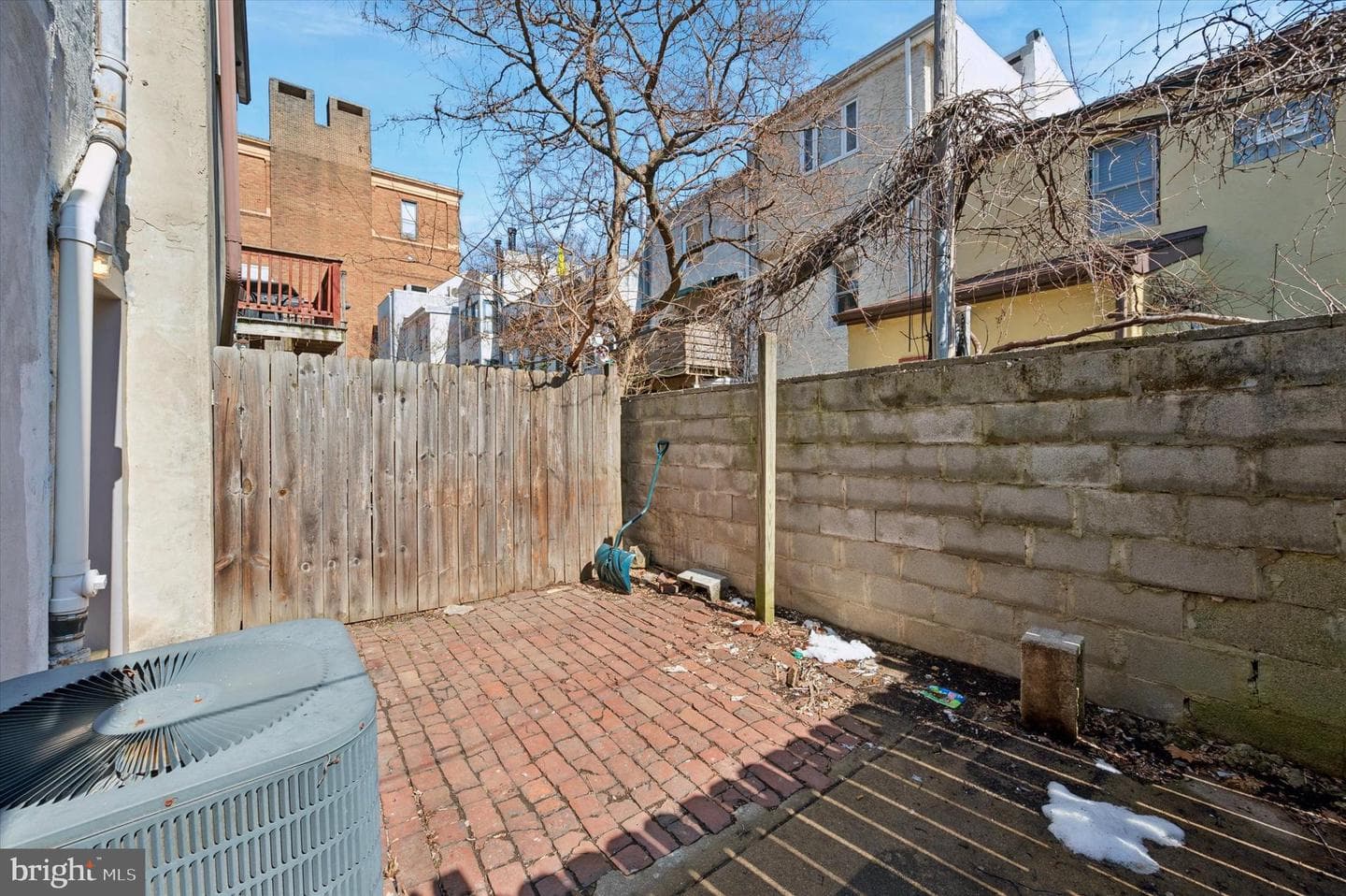 765 S Mole Street photo 33