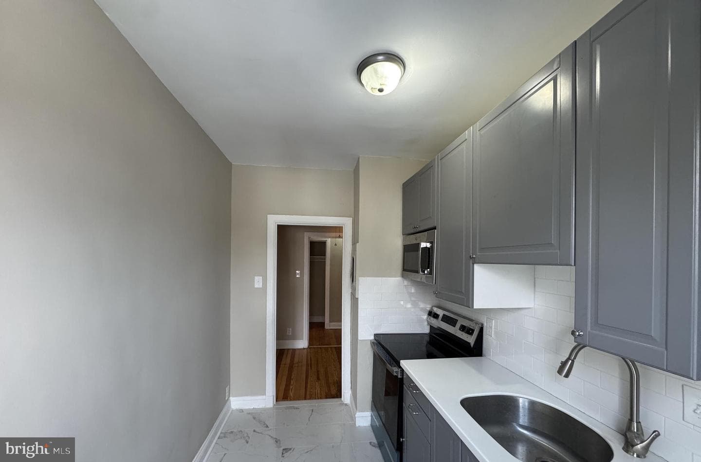 400 W Hortter Street #301 photo 10