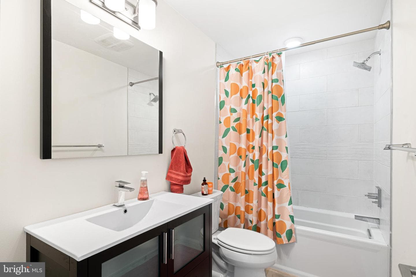 1215 N 5th St # 2 photo 12