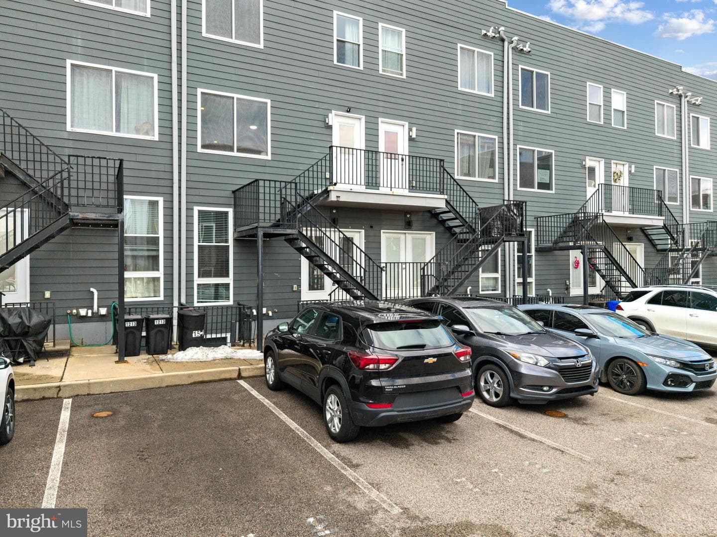 1215 N 5th St # 2 photo 6