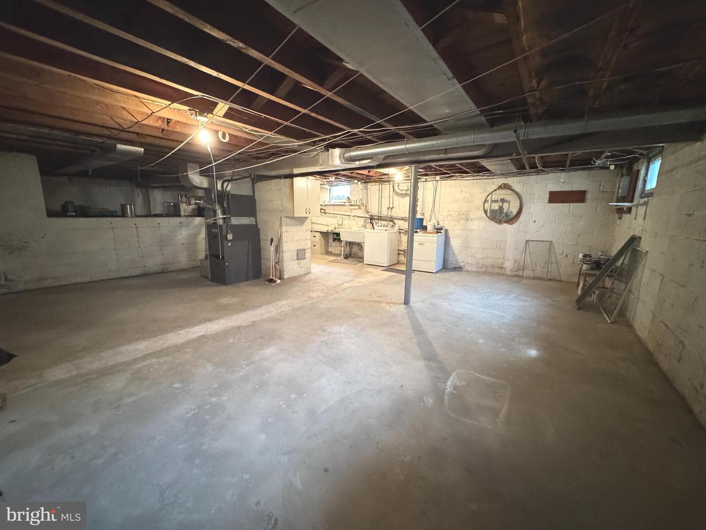 9505 Alton Street photo 10