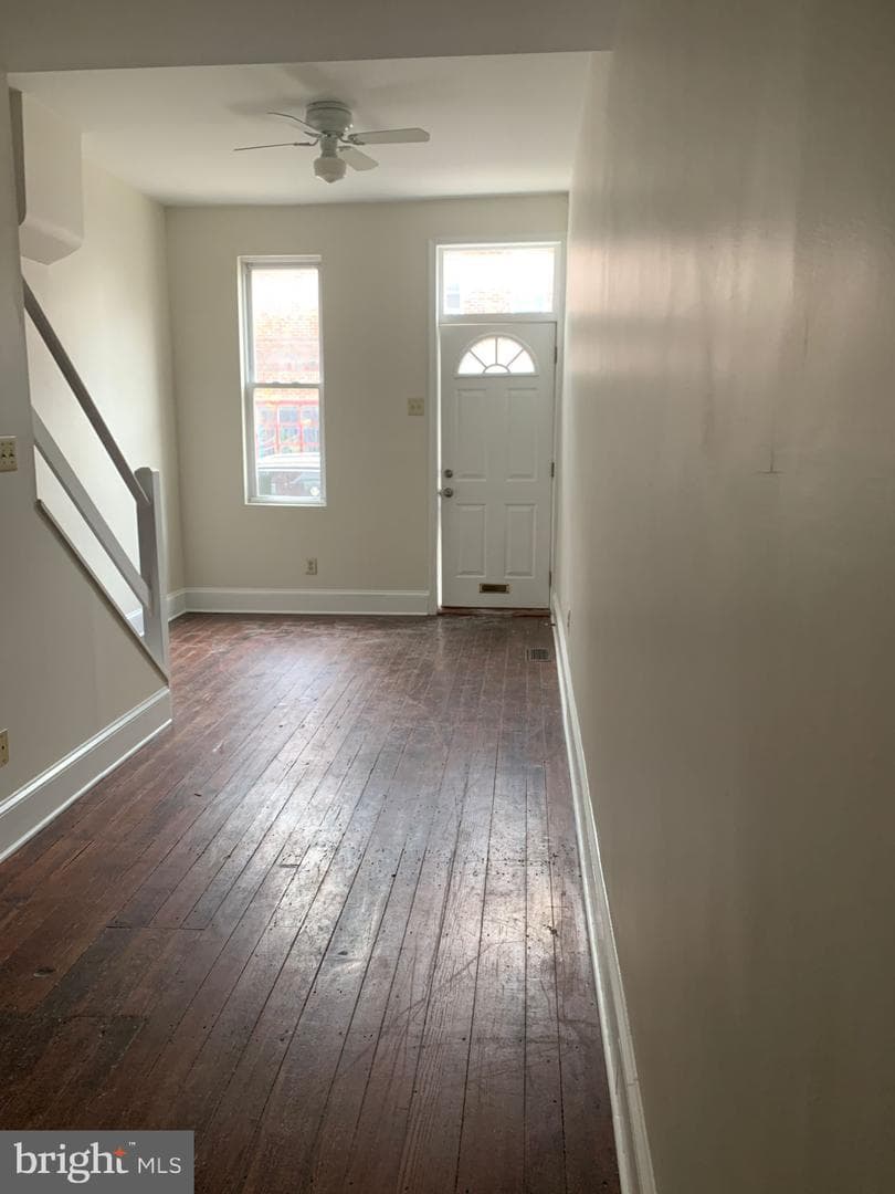 528 Fitzwater Street photo 10