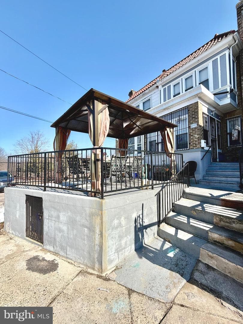 4777 Tampa Street photo 50