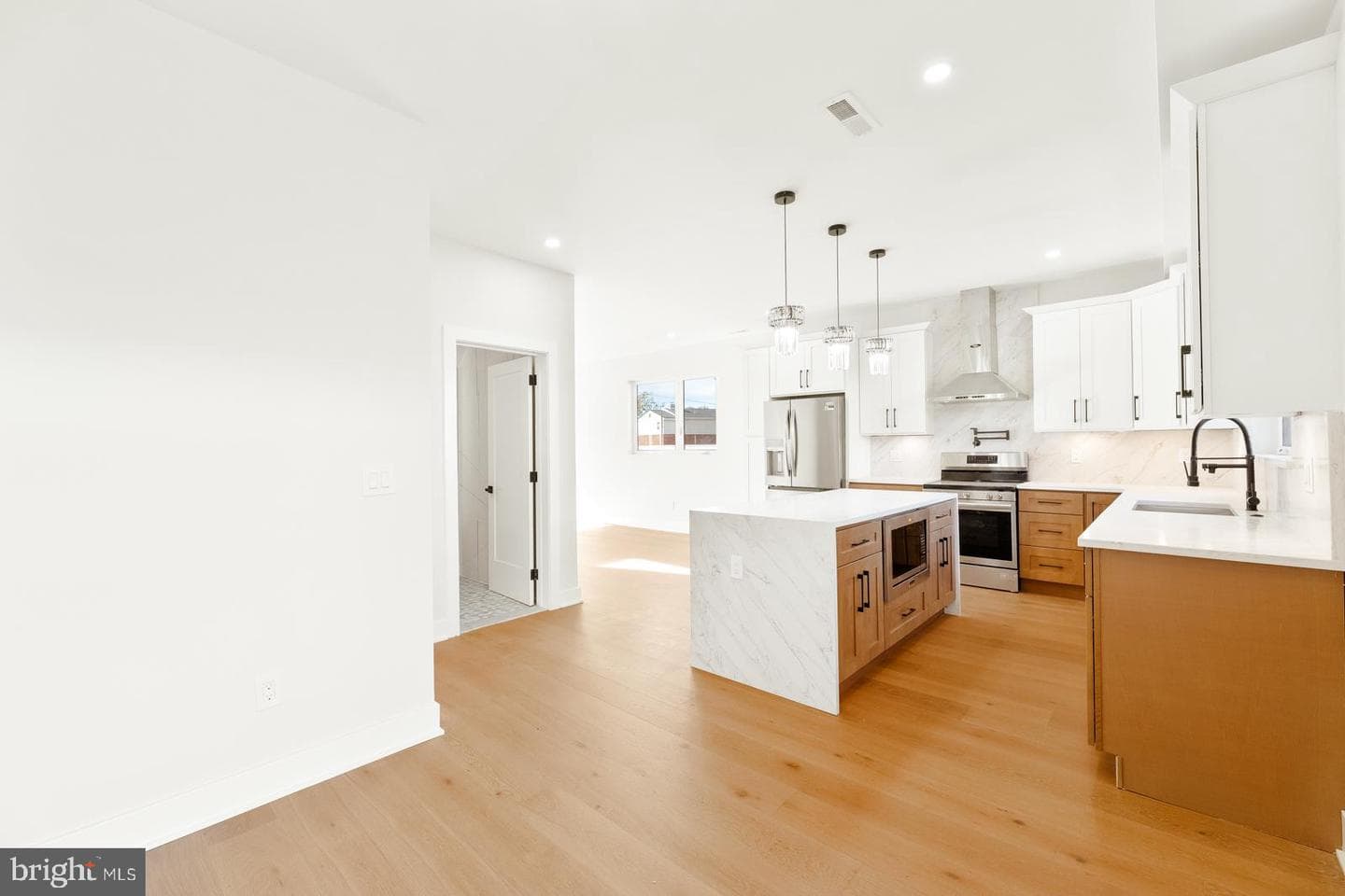 3215 Brookdale Road photo 22