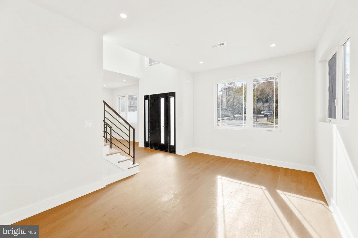 3215 Brookdale Road photo 9