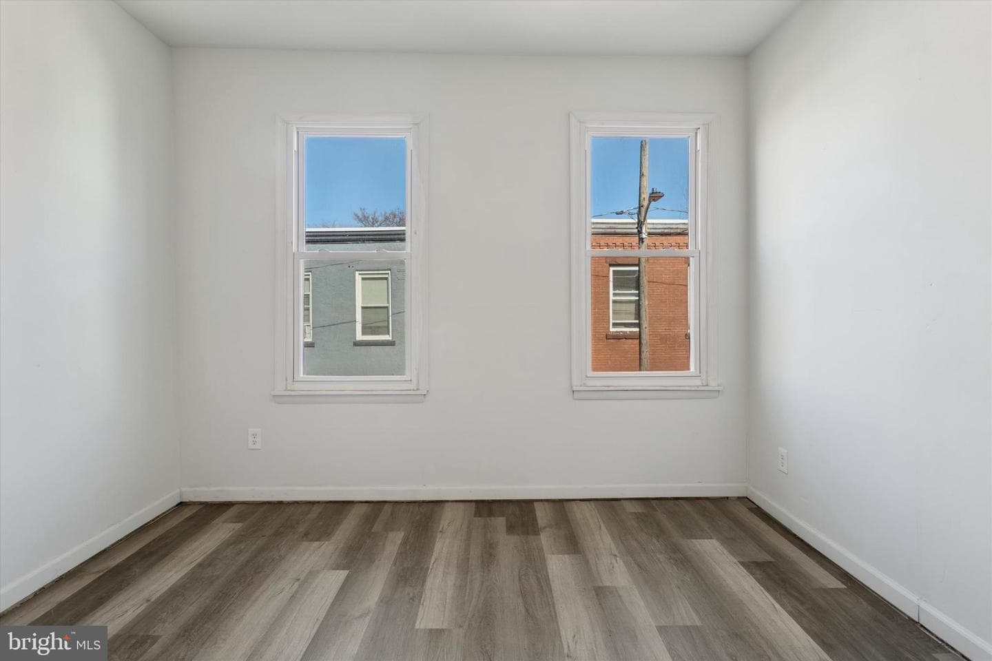 2350 N Opal Street photo 12