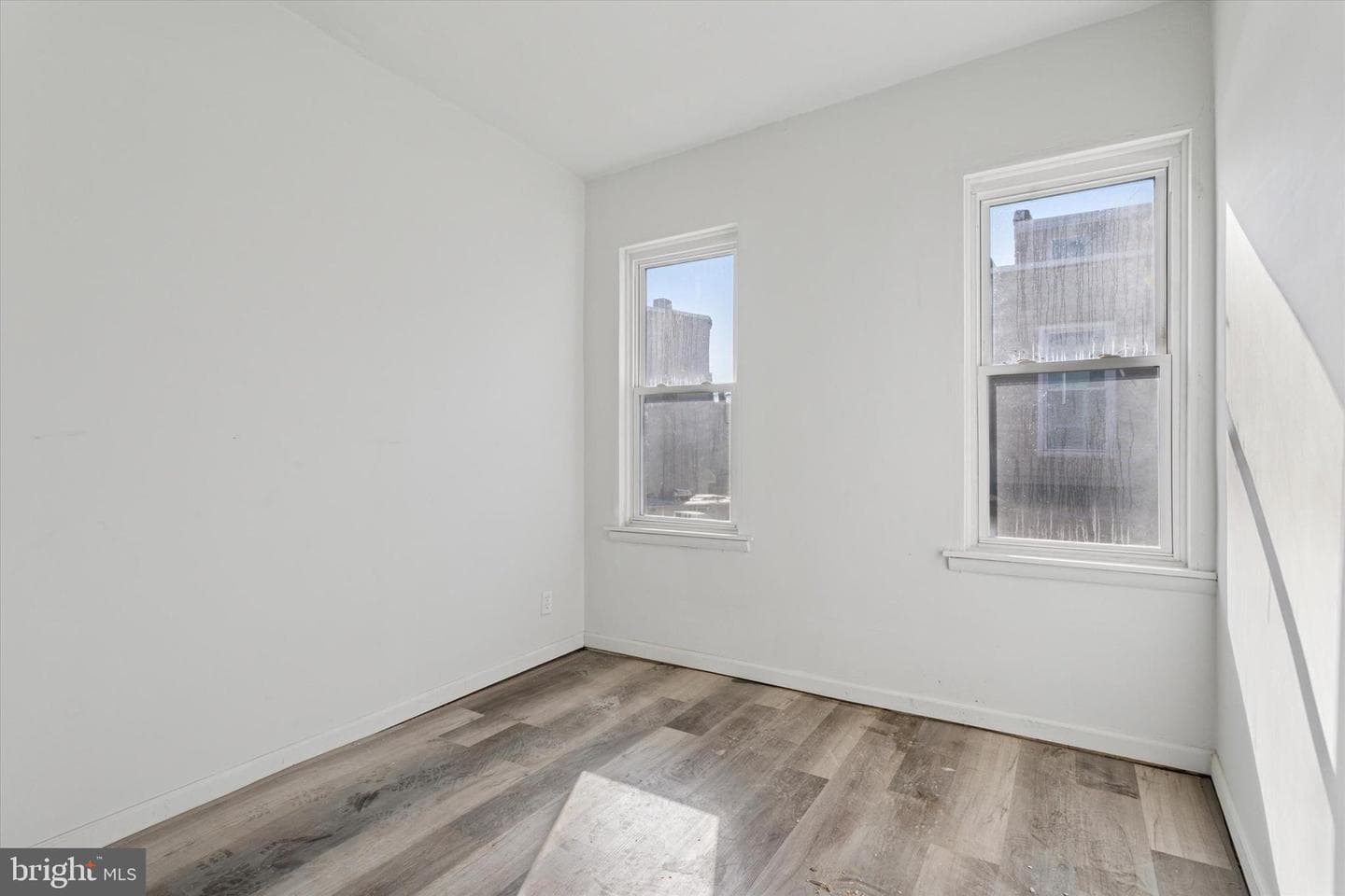 2350 N Opal Street photo 21