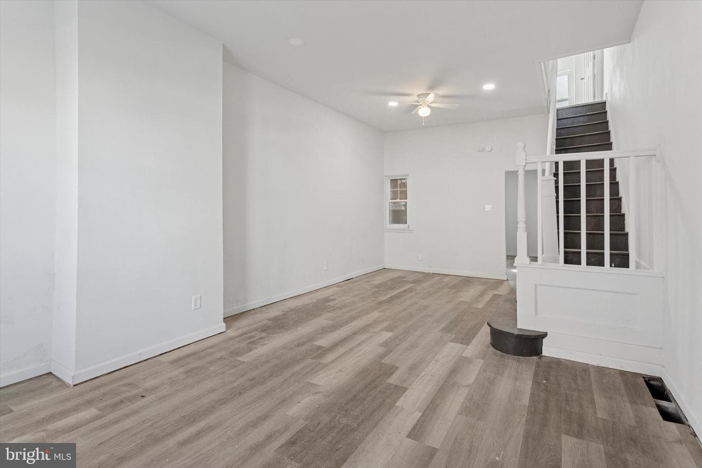 2350 N Opal Street photo 3