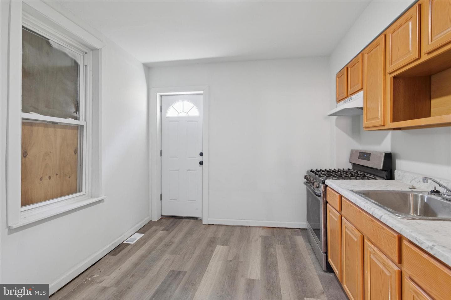 2350 N Opal Street photo 6