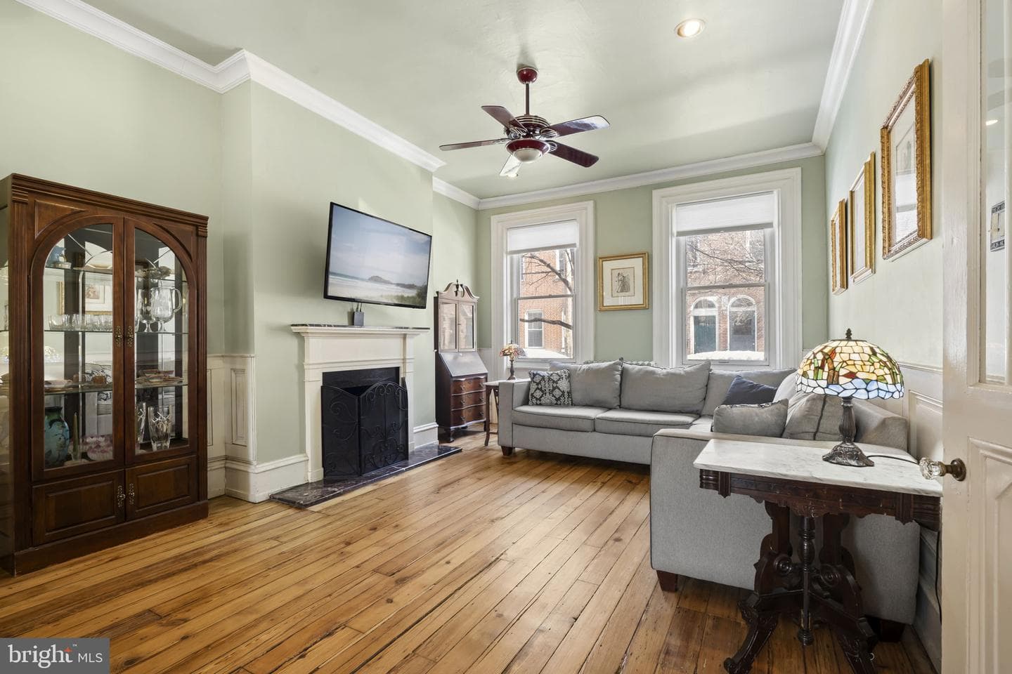 614 S 10th Street, Philadelphia