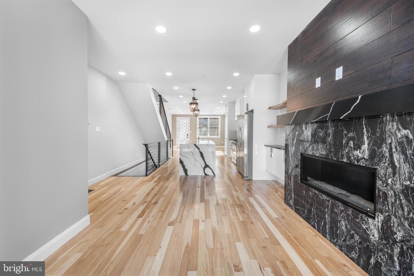 268 Dupont Street photo 9
