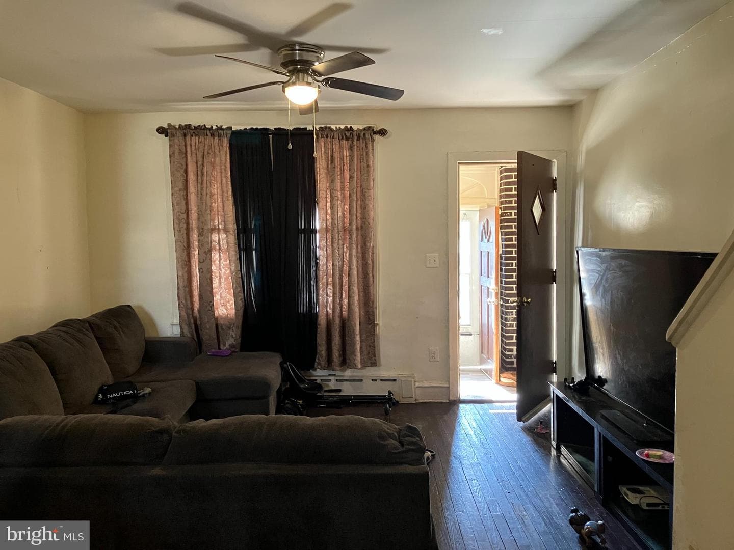 1623 Worrell Street photo 10