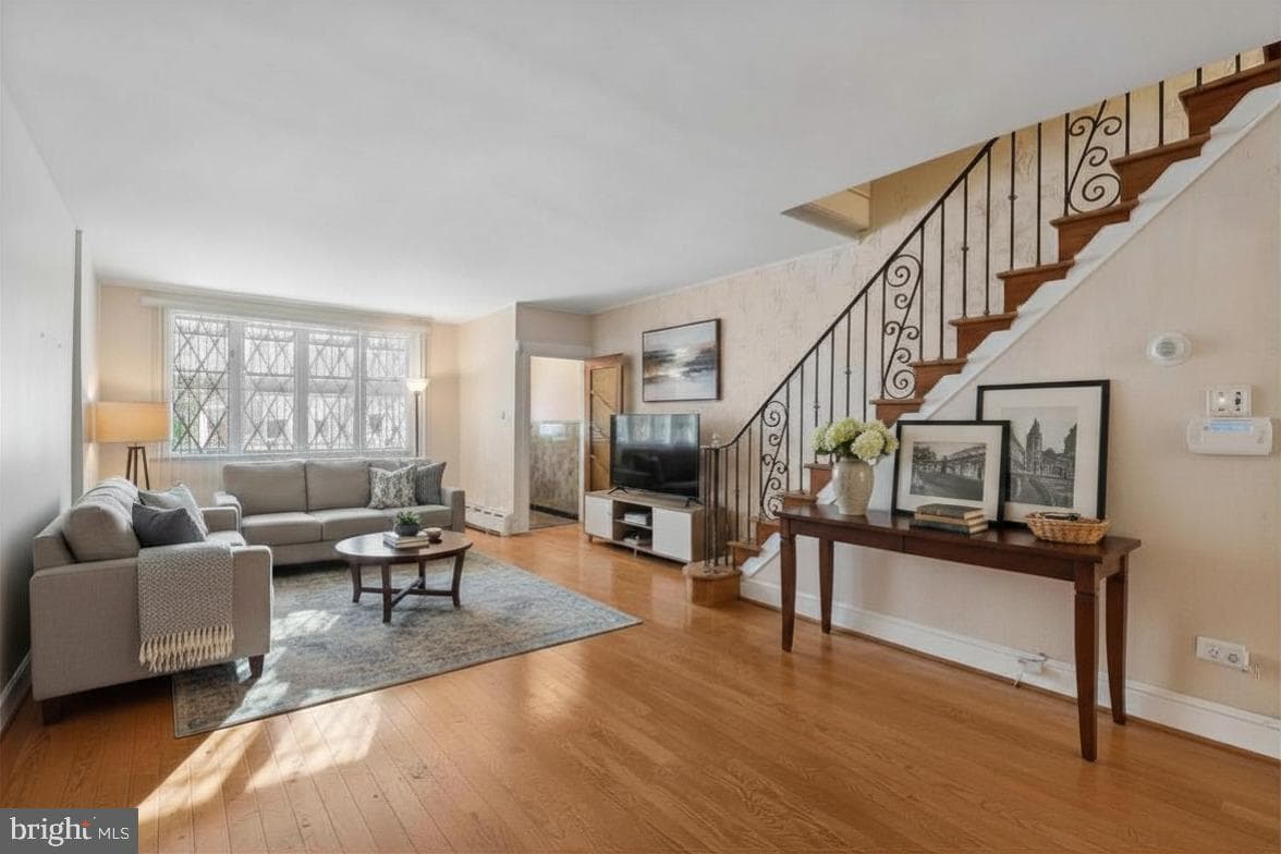 1541 S 12th Street, Philadelphia