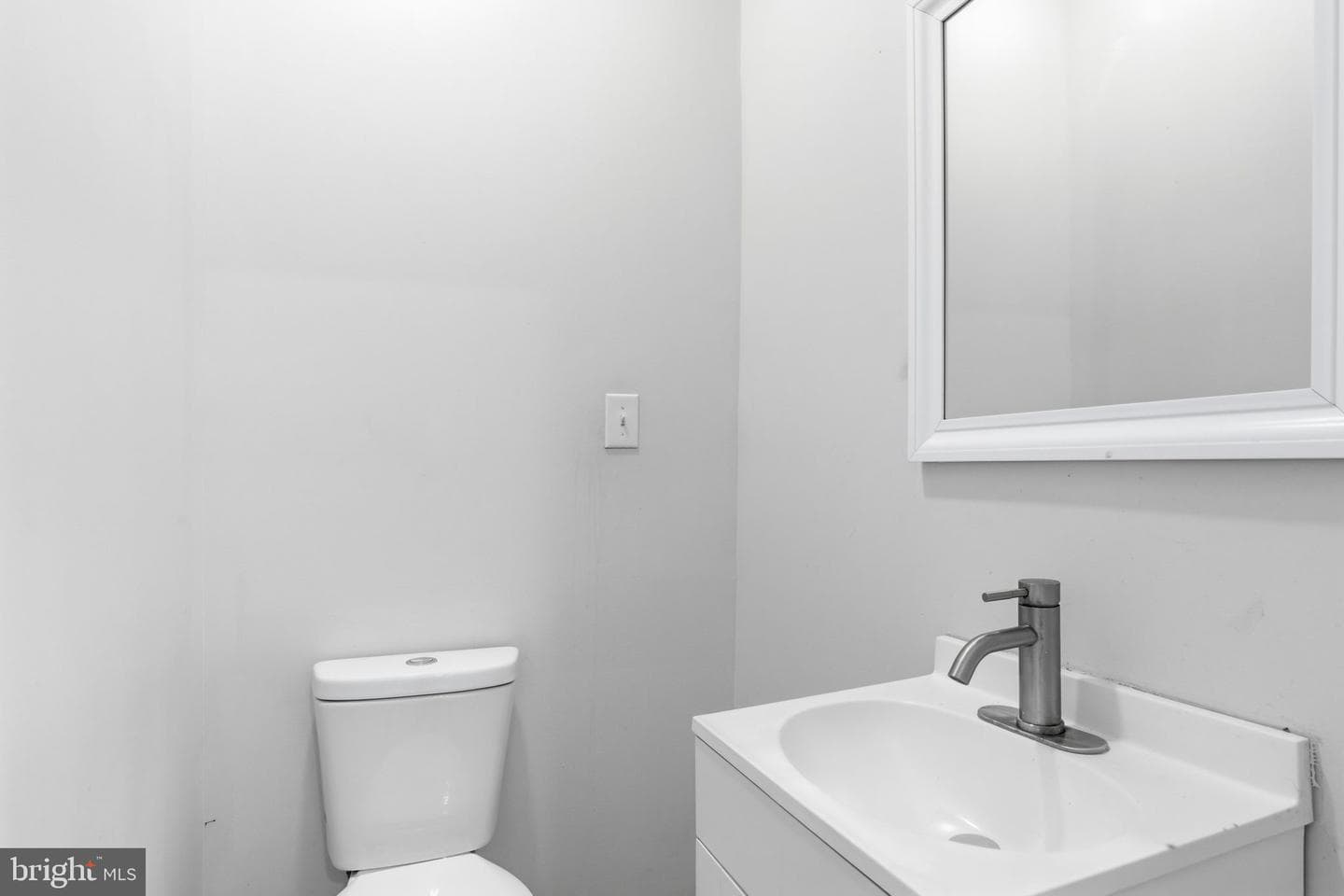 5754 Cedar Avenue photo 10