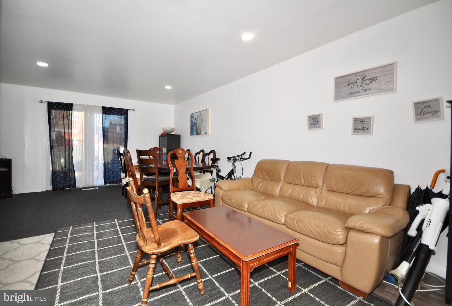 1413 Southampton Road photo 10