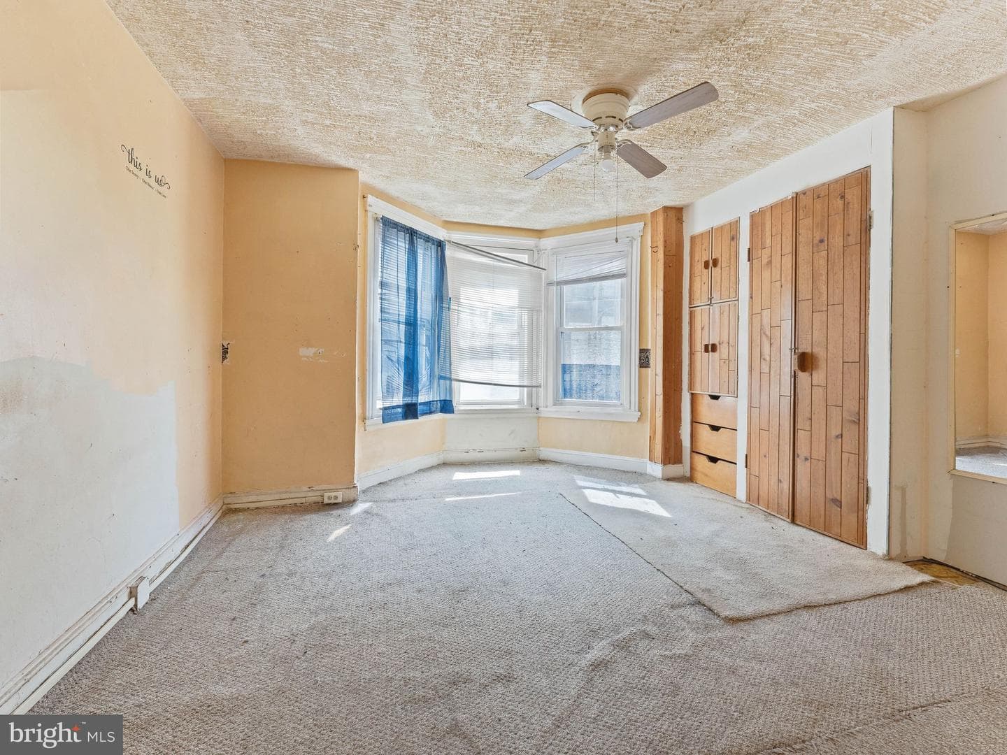 1851 E Ontario Street photo 13