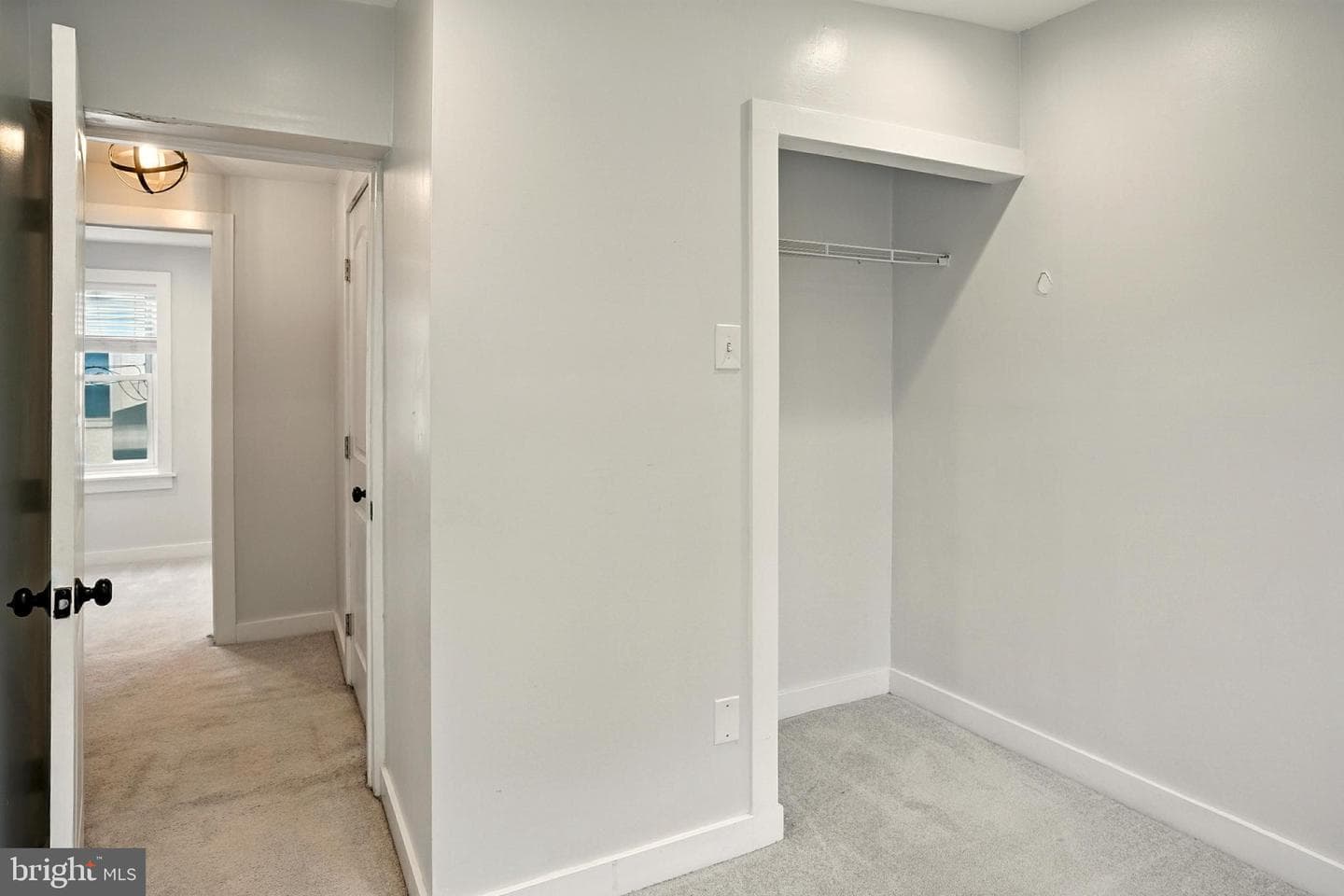 2621 Salmon Street photo 19
