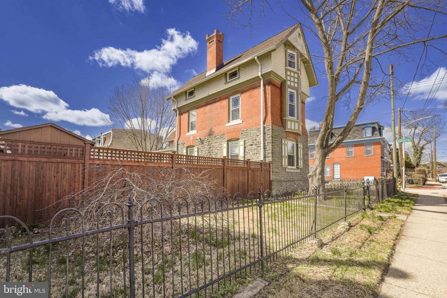 6344 Mccallum Street photo 31