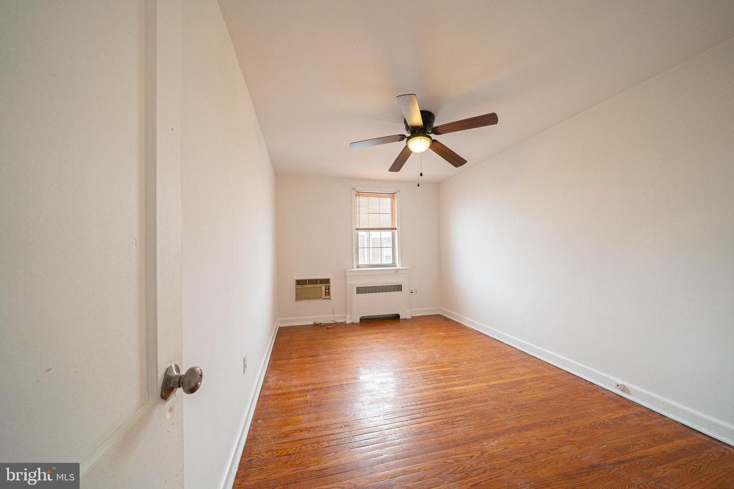 4323 Bleigh Avenue photo 12