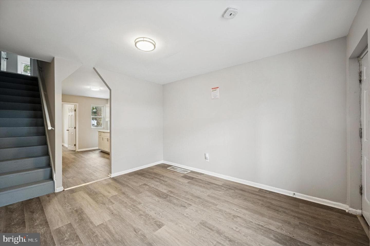 5626 Bloyd Street photo 4