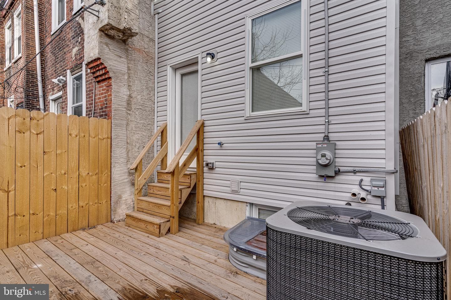 1436 N Corlies Street photo 31