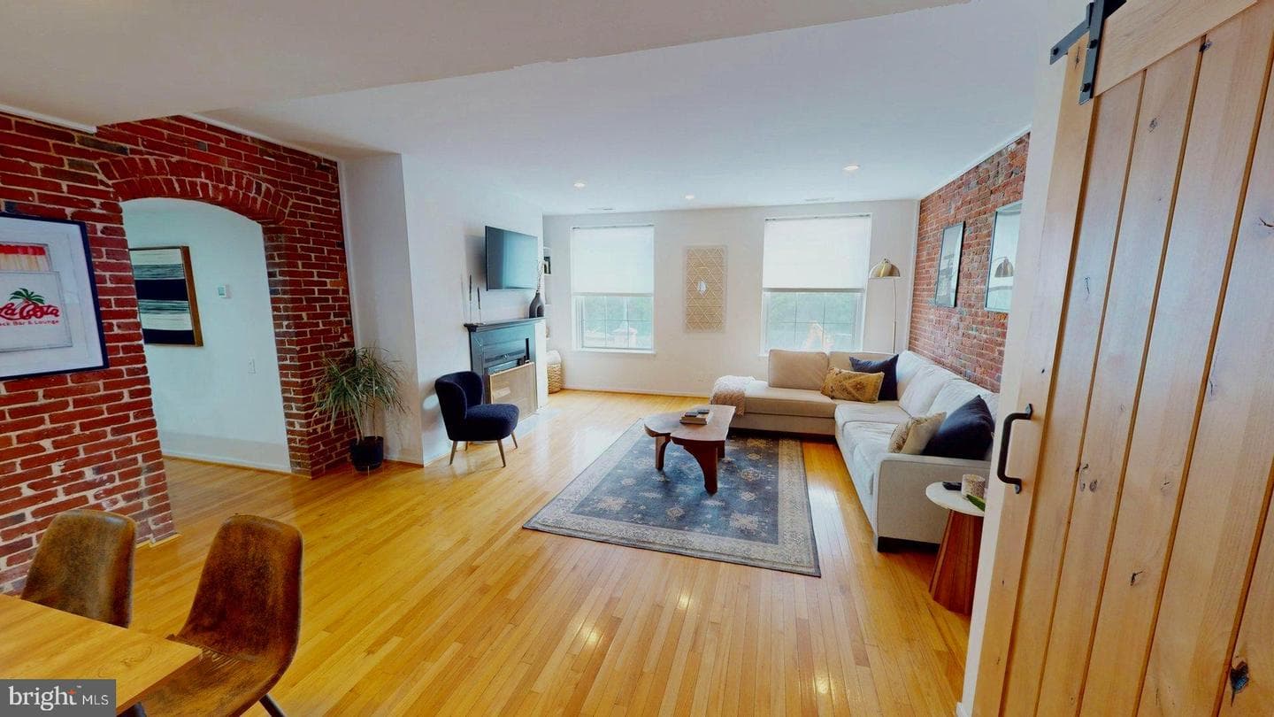 102 Church Street #304, Philadelphia