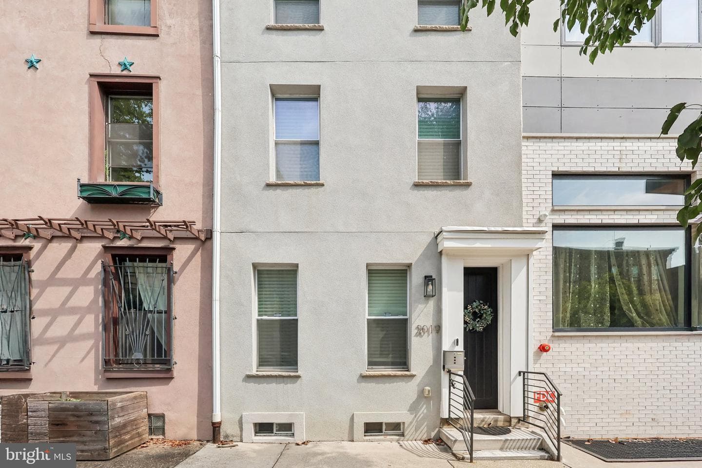 2019 W Girard Avenue, Philadelphia